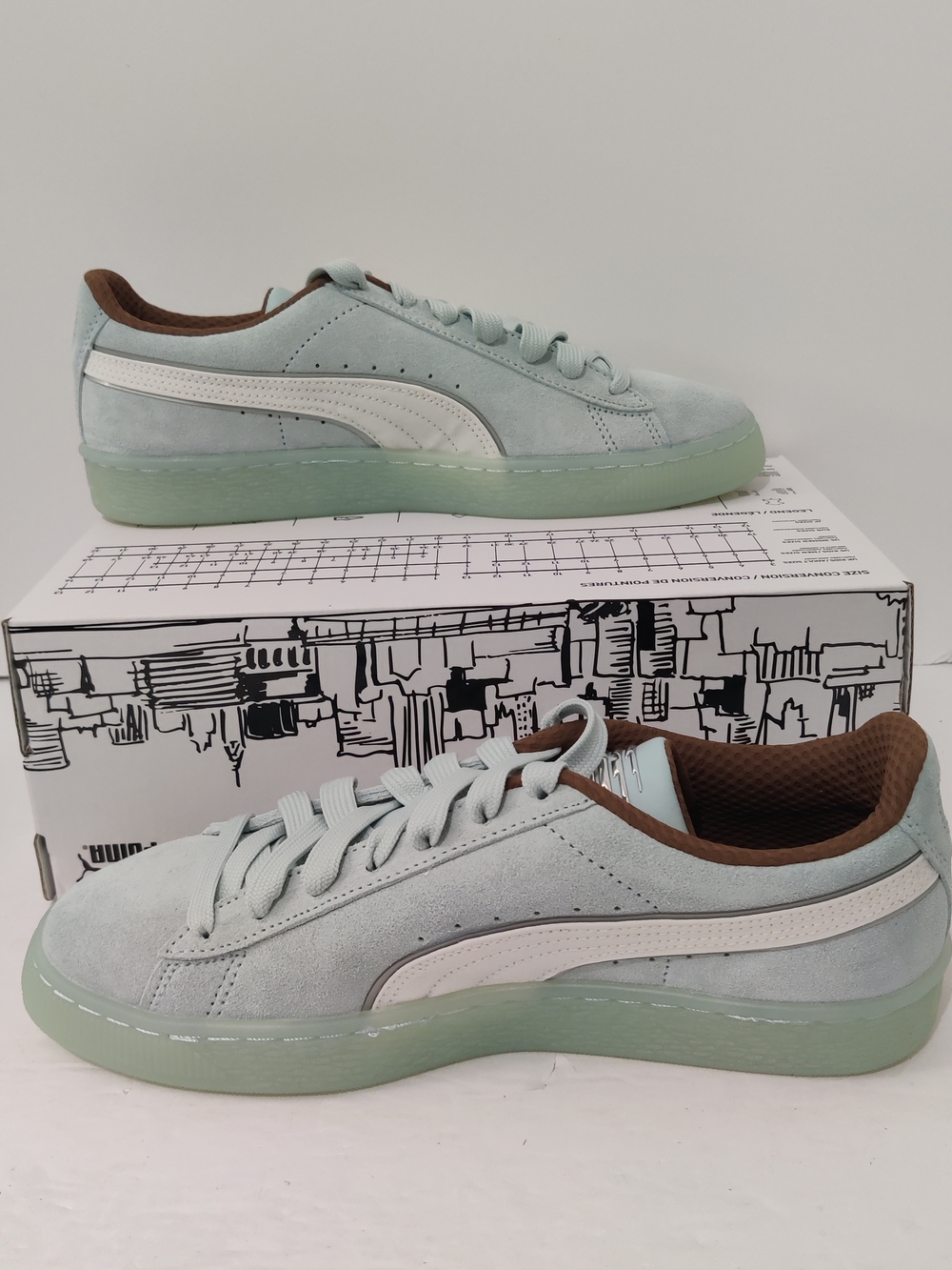 Ladies Size 9.5 - Puma Suede NYC Long Run Pack 400842 01 New In Box - Picture 2 of 9